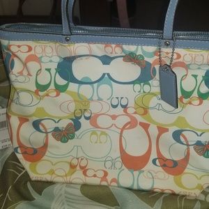 Coach Signature Butterfly Optic Purse w/ wristlet